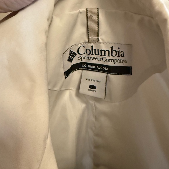 Columbia lightweight coat Lg off white - Picture 6 of 6